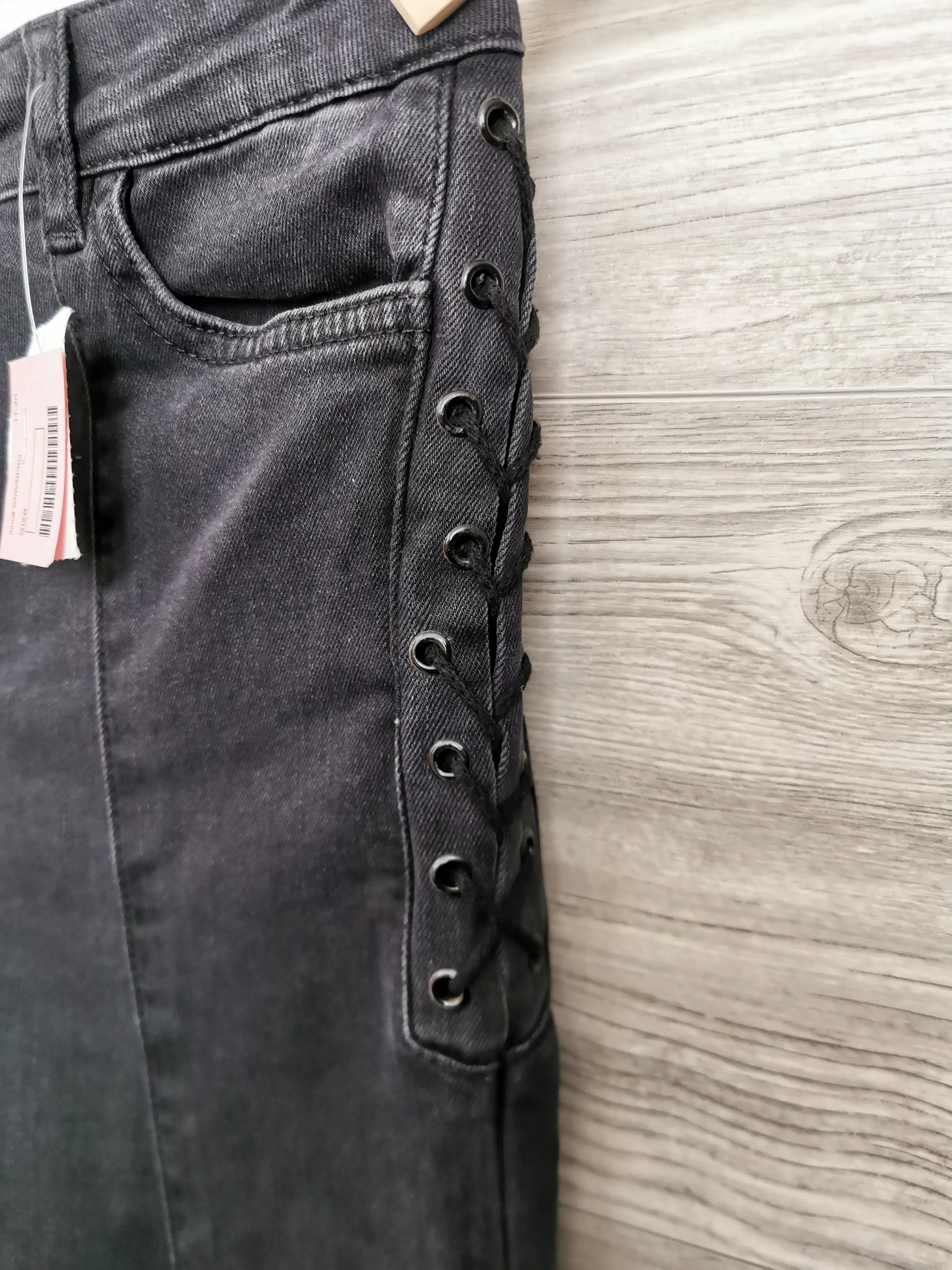 WOMENS SIZE 6 or TEEN GIRL - ZARA Trafaluc, Black Skinny Jeans NWT B5