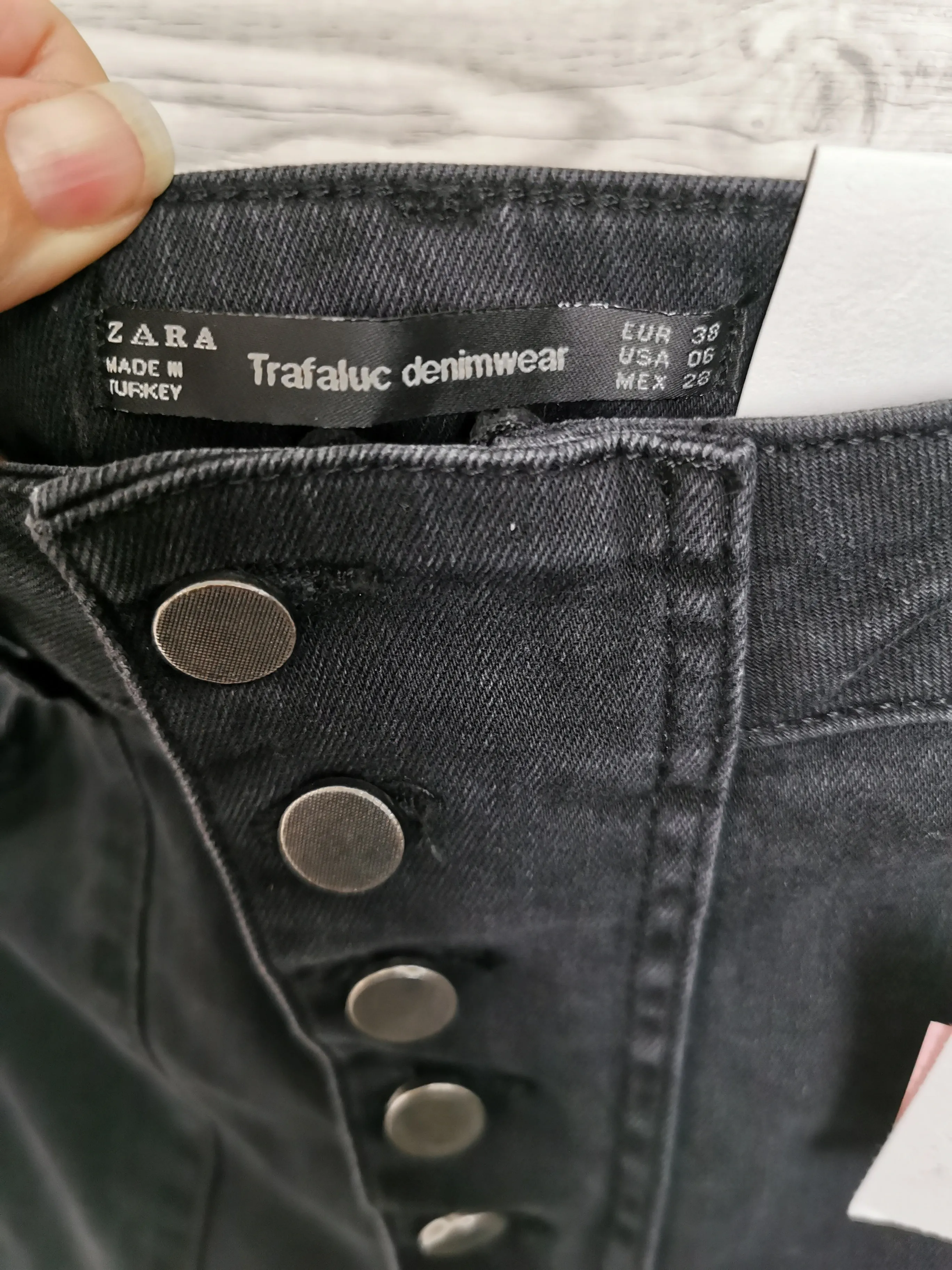 WOMENS SIZE 6 or TEEN GIRL - ZARA Trafaluc, Black Skinny Jeans NWT B5