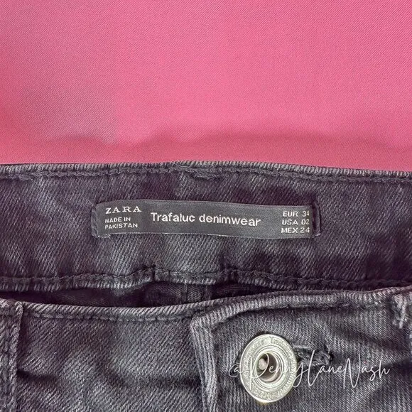 Zara Trafaluc Denimwear Raw Hem Skinny Jeans Washed Black