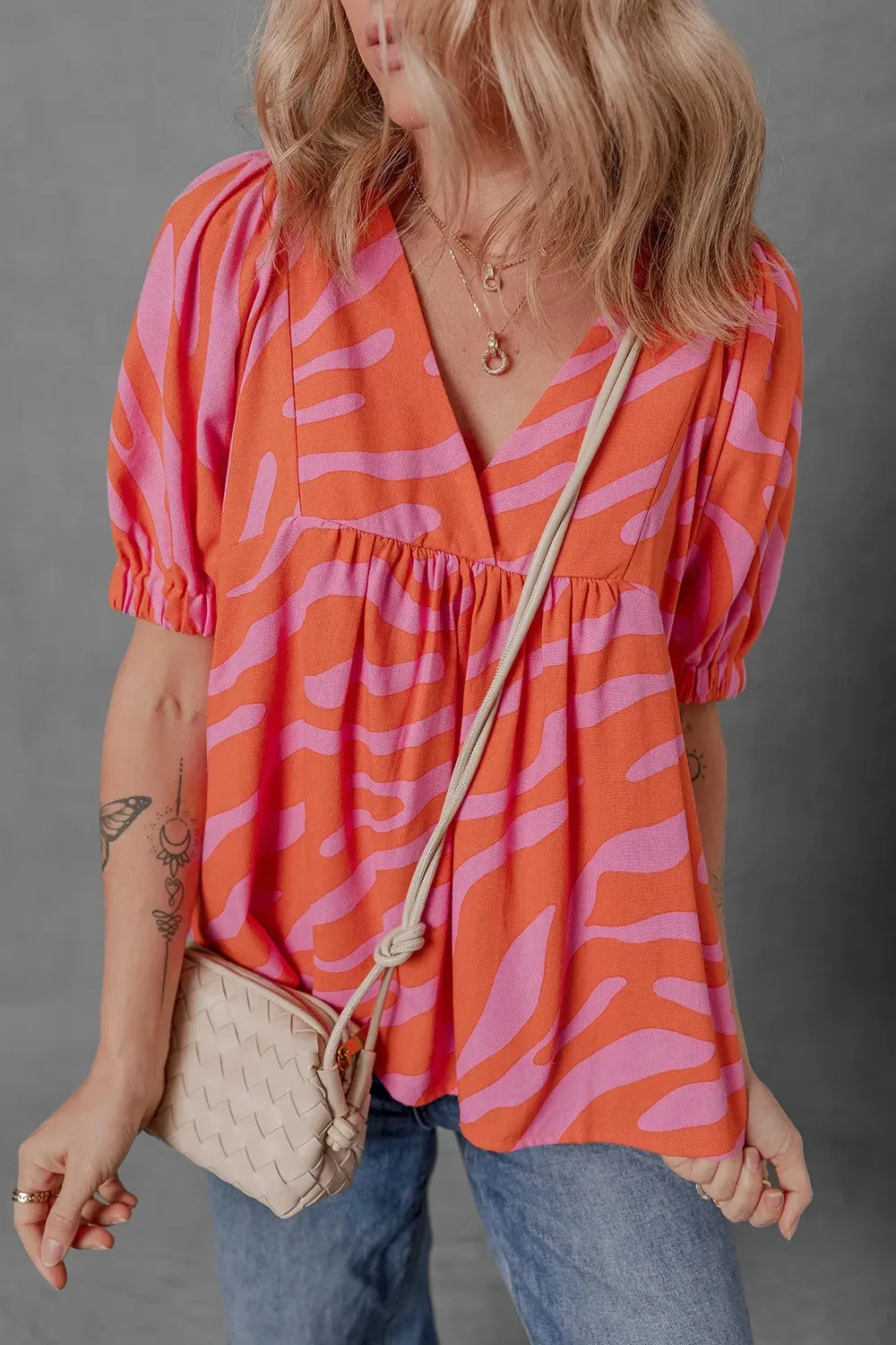 Zebra Stripe Print Ruched Cuff Half Sleeve V Neck Blouse